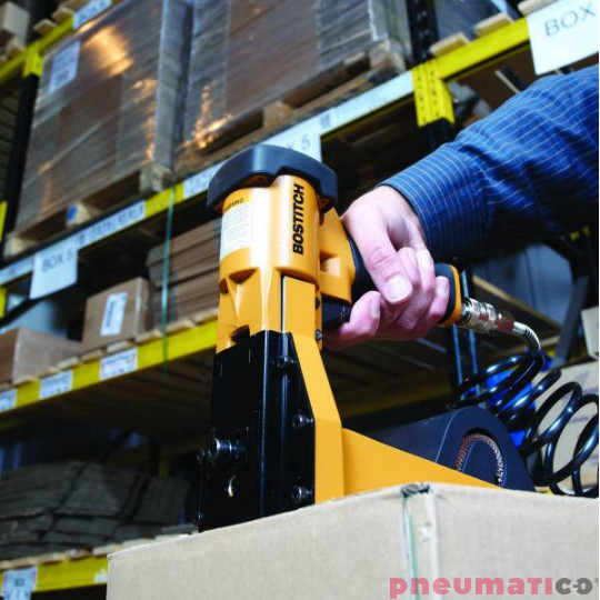 Pneumatyczna zamykarka do kartonów Stanley Bostitch DS-3219-E Pneumatyczna zamykarka do kartonów Stanley Bostitch DS-3219-E