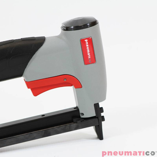 Zszywacz pneumatyczny tapicerski PP8016 PNEUMATICO Zszywacz pneumatyczny tapicerski PP8016 PNEUMATICO