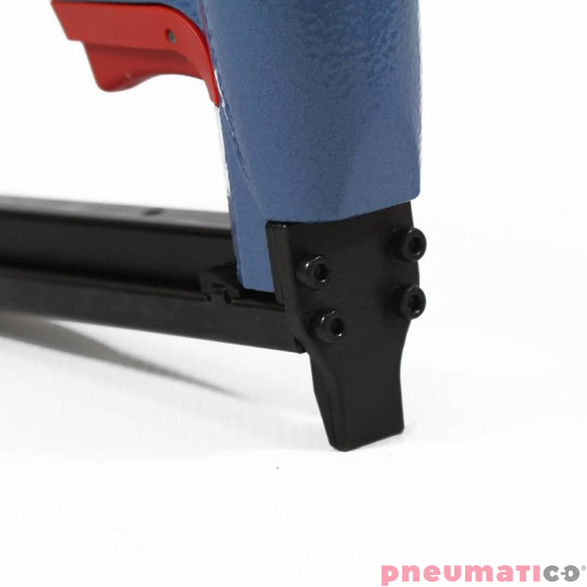 Zszywacz pneumatyczny tapicerski PP8016 PNEUMATICO Zszywacz pneumatyczny tapicerski PP8016 PNEUMATICO