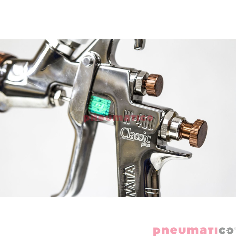 Pistolet lakierniczy Iwata High T.E.C. W400 BellAria  LV2   z górnym zbiornikiem