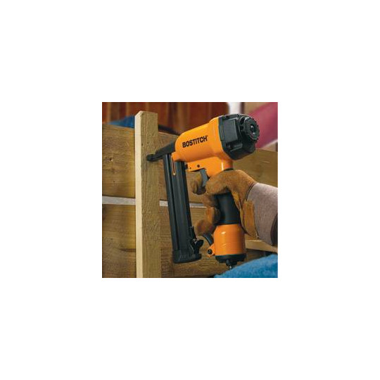 Zszywacz pneumatyczny Stanley-Bostitch SB156SX-1-E  Zszywacz pneumatyczny Stanley-Bostitch SB156SX-1-E
