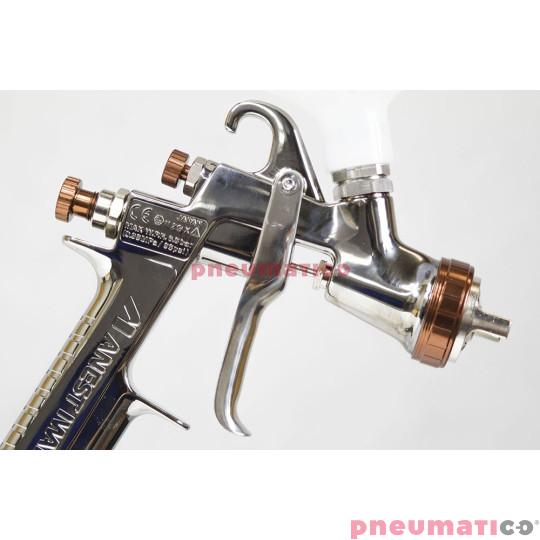 Pistolet lakierniczy Iwata High T.E.C. W400 BellAria  LV2   z górnym zbiornikiem Pistolet lakierniczy Iwata High T.E.C. W400 BellAria  LV2   z górnym zbiornikiem