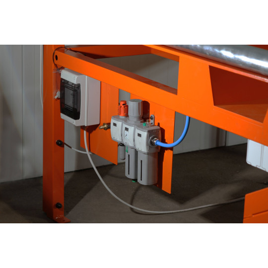 Stół do naprawy palet Pneumatico WT2