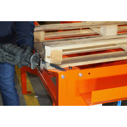 Stół do naprawy palet Pneumatico WT2