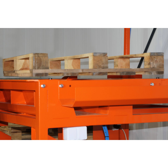 Stół do naprawy palet Pneumatico WT2