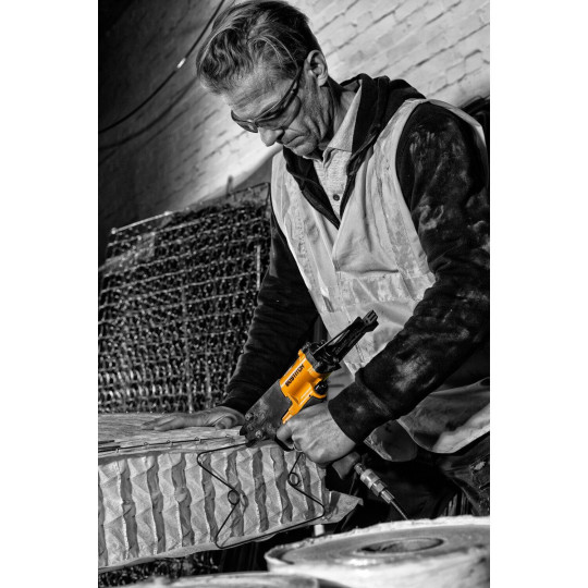 Zszywacz pneumatyczny klamrowy Stanley Bostitch SC7