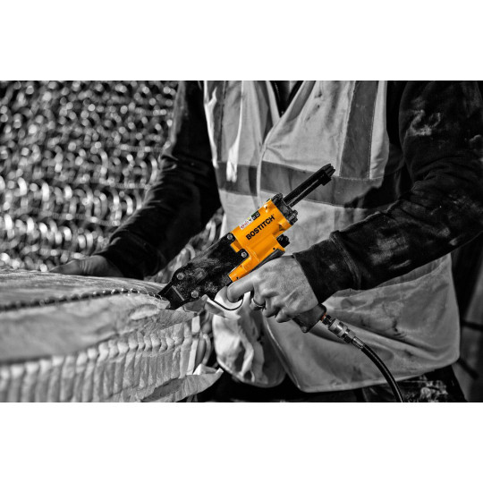 Zszywacz pneumatyczny klamrowy Stanley Bostitch SC7