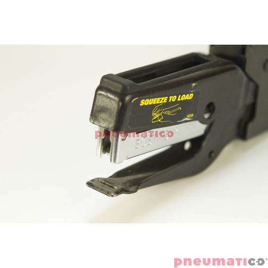Zszywacz szczypcowy pneumatyczny Stanley Bostitch JB600 Zszywacz szczypcowy pneumatyczny Stanley Bostitch JB600