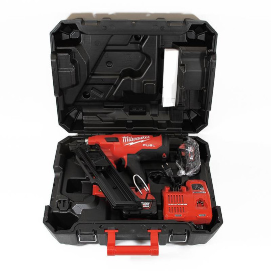 Gwoździarka akumulatorowa Milwaukee FFN-502C + 2xAku 5.0 Ah + ładowarka + walizka