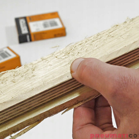 Sztyfciarka bezłebkowa pneumatyczna TU-216-2330K-E Stanley - Bostitch 0.64mm Sztyfciarka bezłebkowa pneumatyczna TU-216-2330K-E Stanley - Bostitch 0.64mm