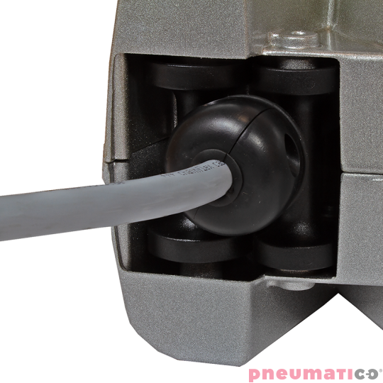 Zwijadło do ładowania akumulatora 2x9mm² 30A ZECA 6216 9m