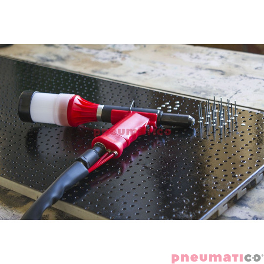 Nitownica hydrauliczno-pneumatyczna do nitów zrywalnych FAR RAC 2200 Nitownica hydrauliczno-pneumatyczna do nitów zrywalnych FAR RAC 2200