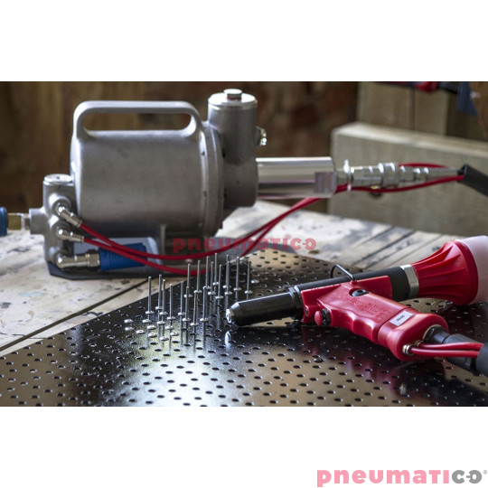 Nitownica hydrauliczno-pneumatyczna do nitów zrywalnych FAR RAC 2200 Nitownica hydrauliczno-pneumatyczna do nitów zrywalnych FAR RAC 2200