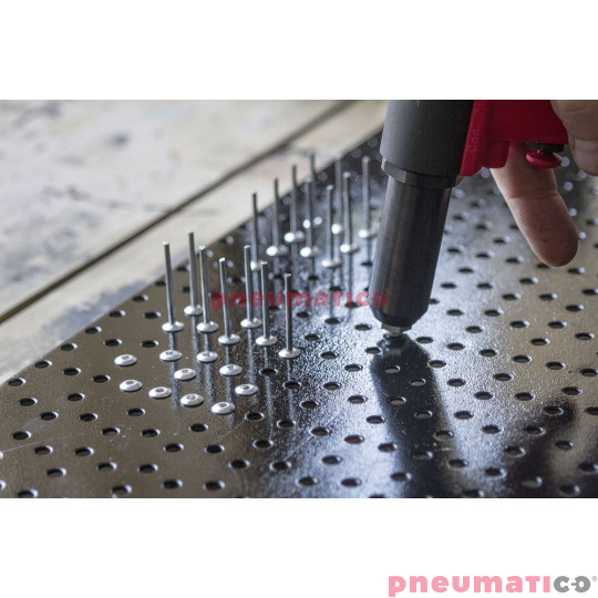 Nitownica hydrauliczno-pneumatyczna do nitów zrywalnych FAR RAC 2200 Nitownica hydrauliczno-pneumatyczna do nitów zrywalnych FAR RAC 2200