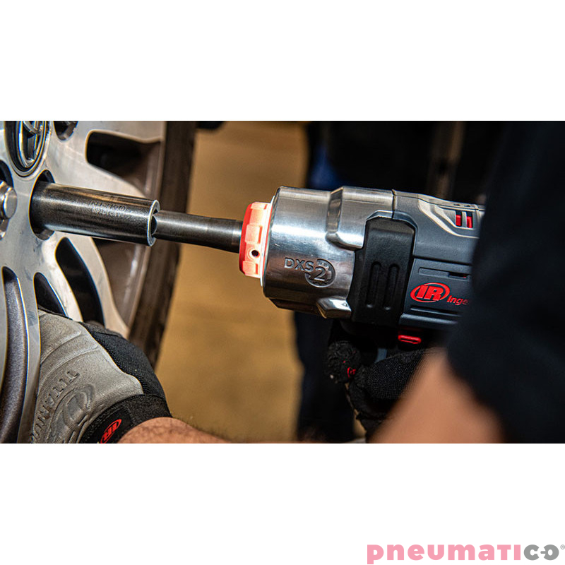 Akumulatorowy klucz udarowy z wymiennym wrzecionem Ingersoll Rand W7153 DXS® 1/2" 2034 Nm 20V Akumulatorowy klucz udarowy z wymiennym wrzecionem Ingersoll Rand W7153 DXS® 1/2" 2034 Nm 20V