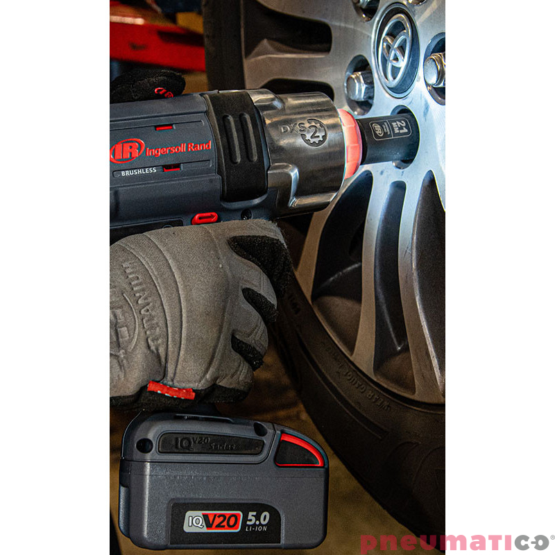 Akumulatorowy klucz udarowy z wymiennym wrzecionem Ingersoll Rand W7153 DXS® 1/2" 2034 Nm 20V Akumulatorowy klucz udarowy z wymiennym wrzecionem Ingersoll Rand W7153 DXS® 1/2" 2034 Nm 20V