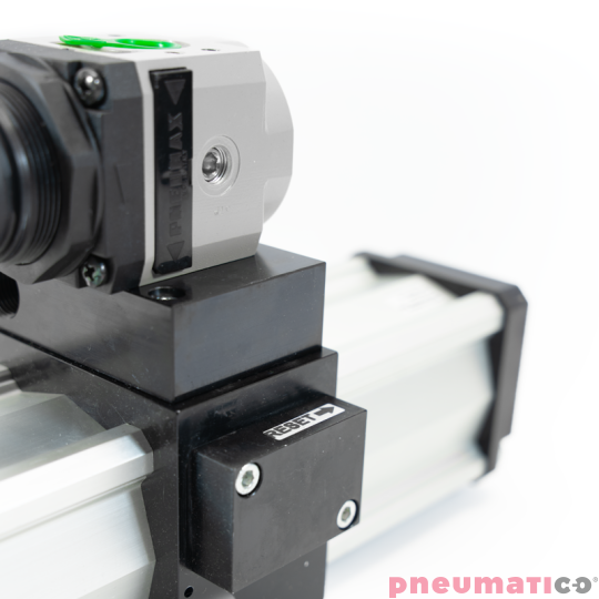 Wzmacniacz ciśnienia typ 1763.80 z regulatorem ciśnienia 1763.80.NR