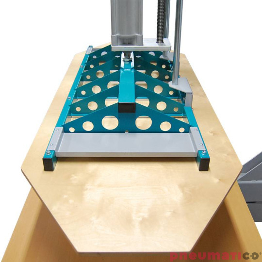 PNEUMATYCZNA PRASA DO TAPICEROWANIA PDM-1/HD PNEUMATYCZNA PRASA DO TAPICEROWANIA PDM-1/HD