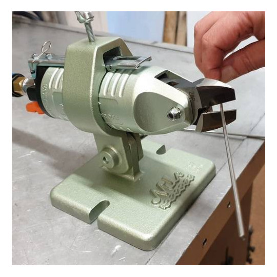 Uchwyt do szczypiec pneumatycznych MR20