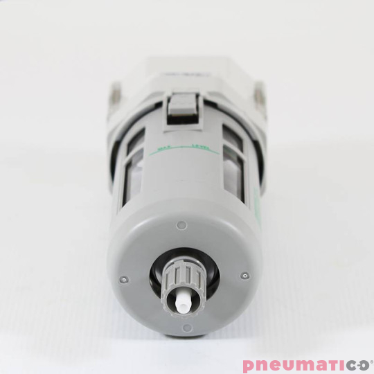 SEPARATOR CYKLONOWY 3/8" AUTOMATYCZNY SPUST KONDENSATU NC CKD  SEPARATOR CYKLONOWY 3/8" AUTOMATYCZNY SPUST KONDENSATU NC CKD