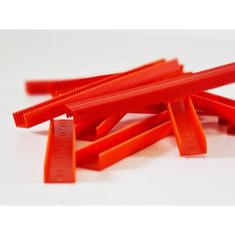 Zszywka plastikowa PNEUMATICO 81P czerwona 6mm 1op.-5040szt. Zszywka plastikowa PNEUMATICO 81P czerwona 6mm 1op.-5040szt.